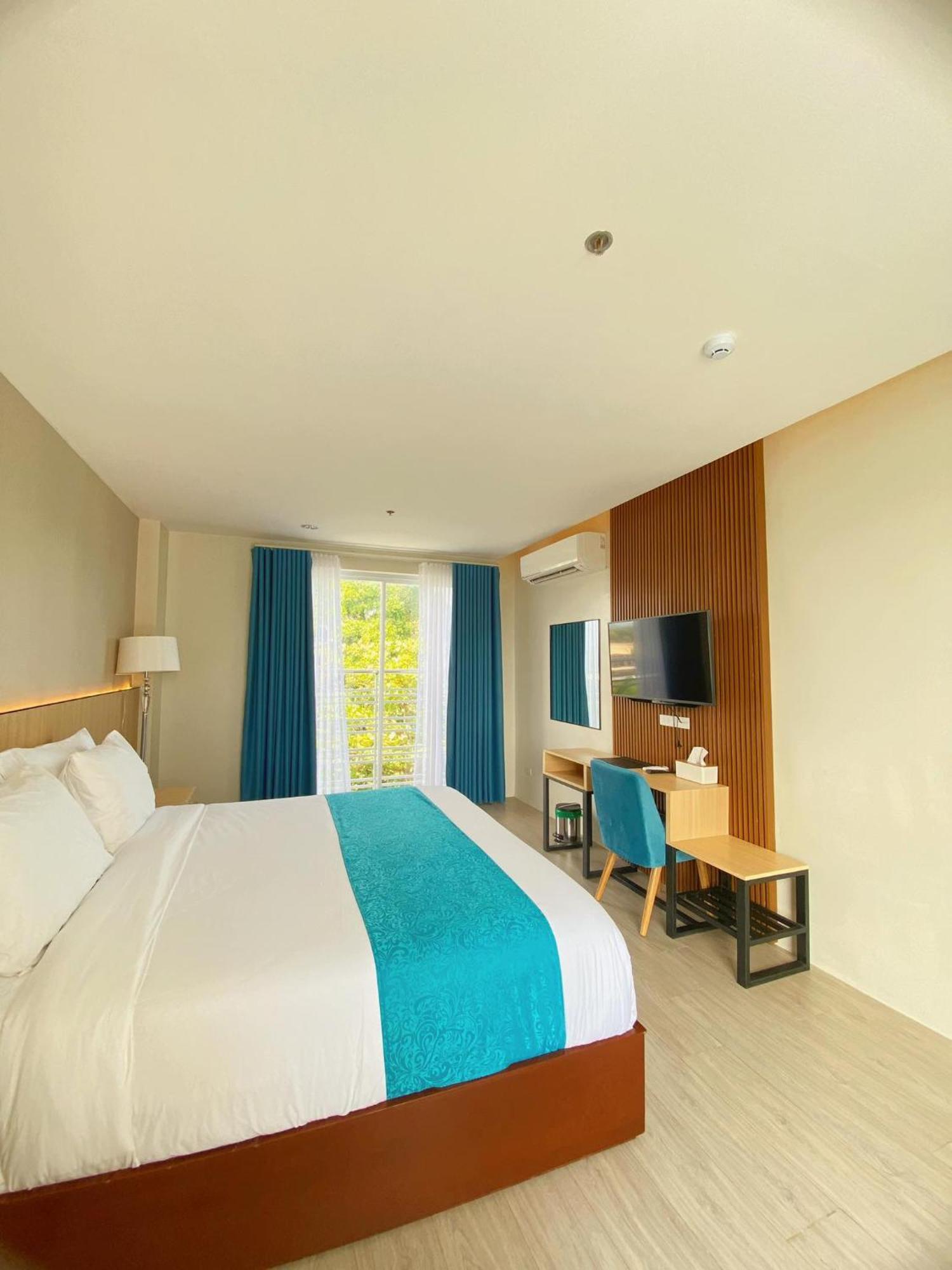 Jrp Vanyard Resort Hotel Kalibo Dış mekan fotoğraf